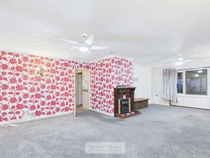 Photo 7- click for photo gallery